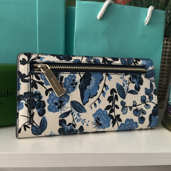 kate spade Bags Kate Spade Blue Floral Large Slim Bilfold Kh776